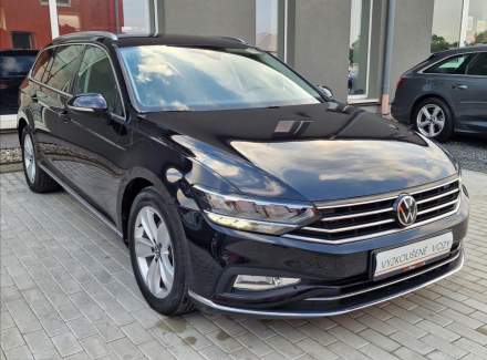 Volkswagen - Passat