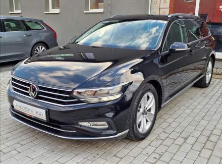 Volkswagen - Passat
