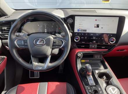 Lexus - NX