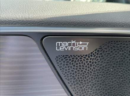 Lexus - NX