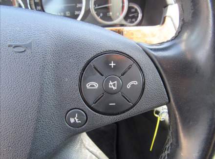 Mercedes-Benz - E-class