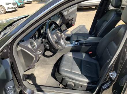 Mercedes-Benz - C-class