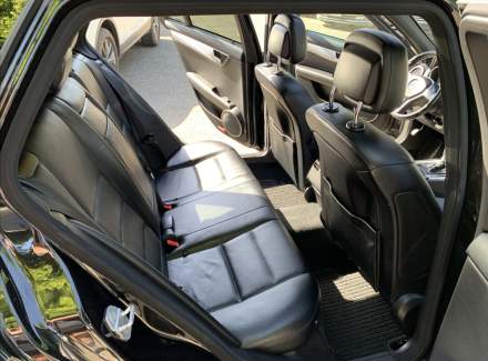 Mercedes-Benz - C-class