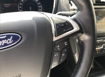 Ford - Mondeo