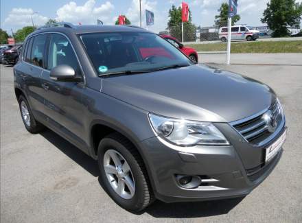 Volkswagen - Tiguan