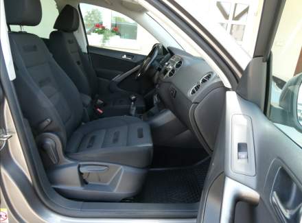 Volkswagen - Tiguan