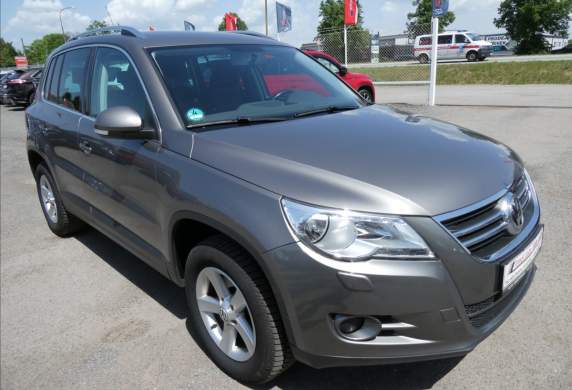 Volkswagen - Tiguan