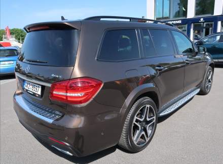 Mercedes-Benz - GLS