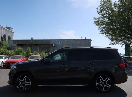 Mercedes-Benz - GLS