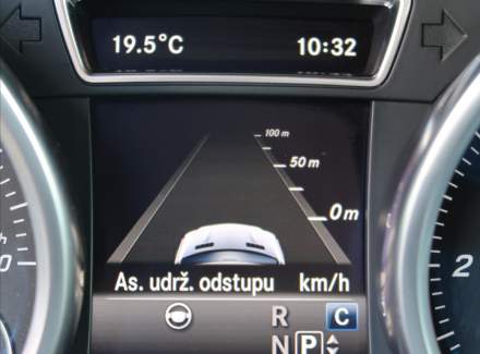 Mercedes-Benz - GLS