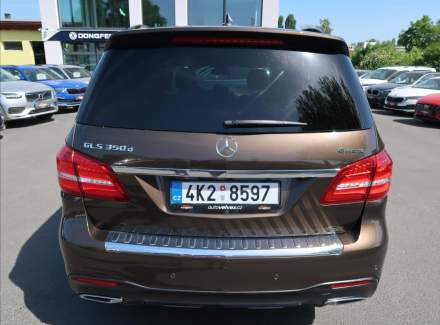 Mercedes-Benz - GLS
