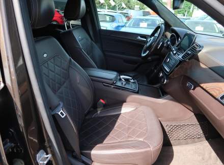 Mercedes-Benz - GLS