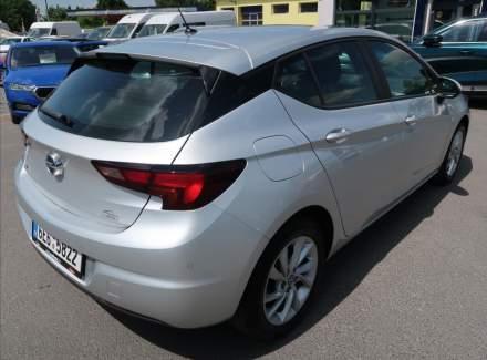 Opel - Astra