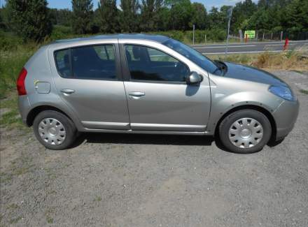 Dacia - Sandero