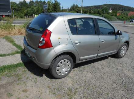Dacia - Sandero