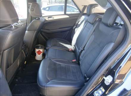 Mercedes-Benz - M-class