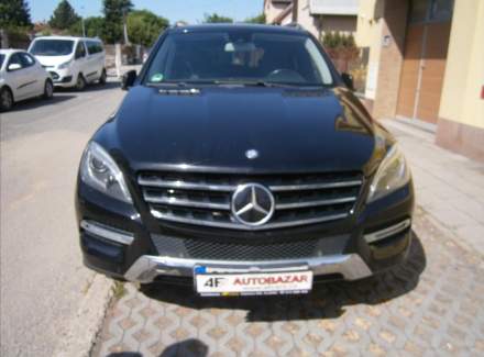 Mercedes-Benz - M-class