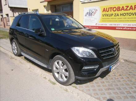 Mercedes-Benz - M-class