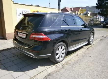 Mercedes-Benz - M-class