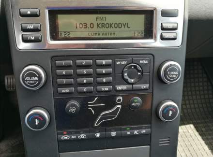 Volvo - V70