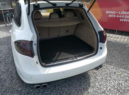 Porsche - Cayenne