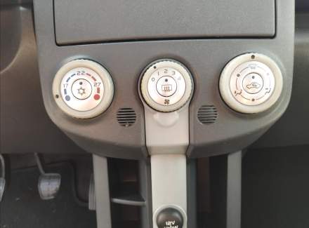 Mitsubishi - Colt