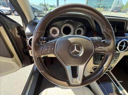 Mercedes-Benz - GLK