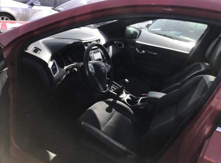 Nissan - Qashqai