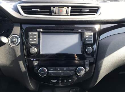 Nissan - Qashqai