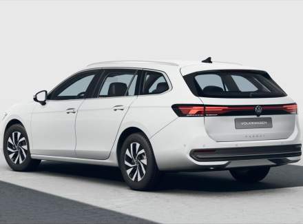 Volkswagen - Passat