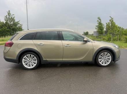 Opel - Insignia