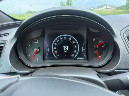 Opel - Insignia