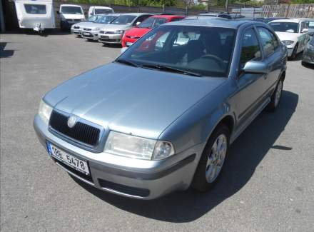 Škoda - Octavia
