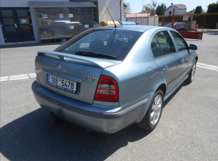 Škoda - Octavia
