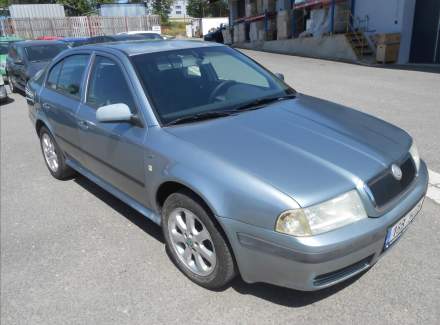Škoda - Octavia