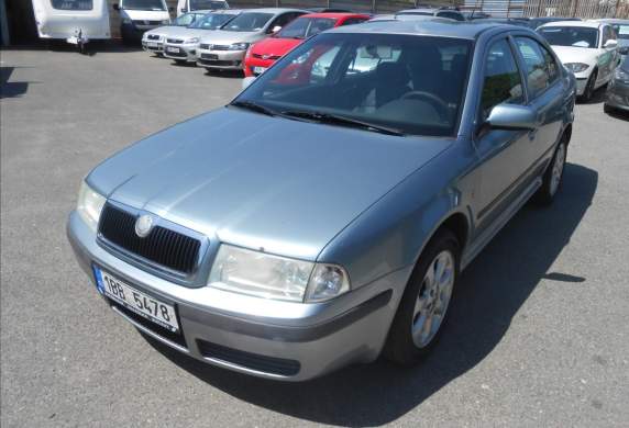 Škoda - Octavia