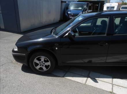 Škoda - Octavia