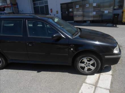Škoda - Octavia