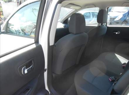 Nissan - Qashqai