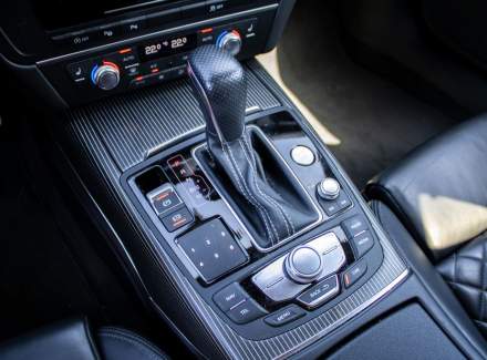 Audi - A6