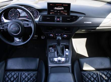 Audi - A6