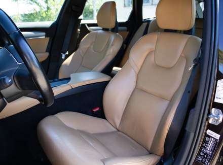 Volvo - V90