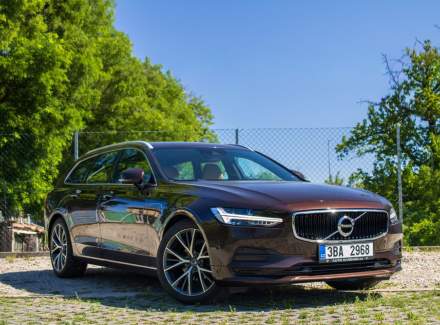 Volvo - V90