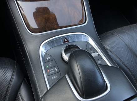 Mercedes-Benz - S-class