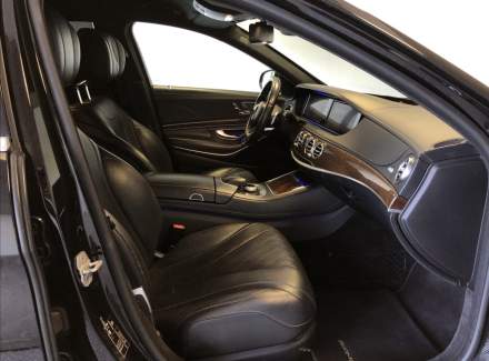 Mercedes-Benz - S-class