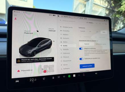 Tesla - Model 3