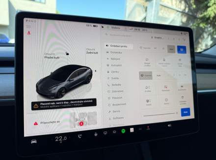 Tesla - Model 3