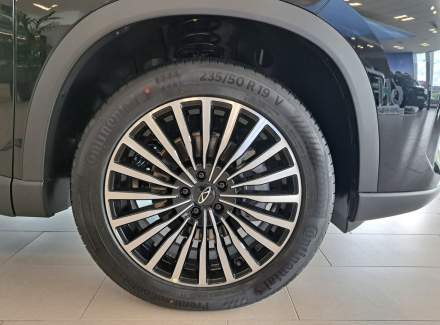 Chery - Tiggo 8