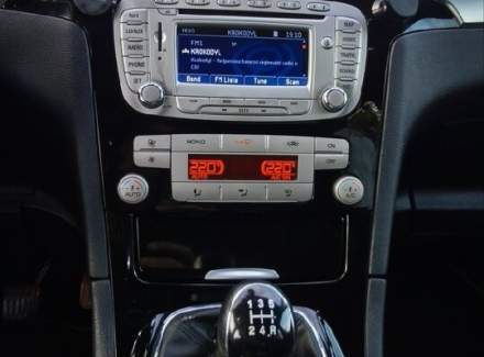 Ford - S-MAX