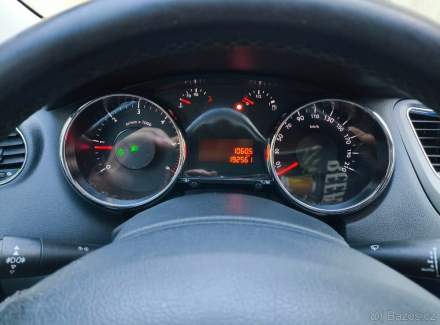 Peugeot - 5008